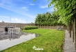 Rustig gelegen halfopen bebouwing met garage te Rumbeke!