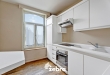 Ruim handelspand met duplex-appartement gelegen op een commerciële ligging te Kuurne!
