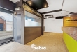Ruim handelspand met duplex-appartement gelegen op een commerciële ligging te Kuurne!