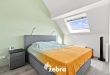 Lichtrijke bel-etage met terras en ruime garage in Assebroek!