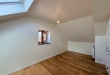 Gerenoveerd duplex-appartement met twee slaapkamers te Ardooie centrum!
