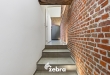 Unieke instapklare loft met twee ruime terrassen, garage en privatieve parkeerplaats in Ardooie!