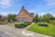 Instapklare open bebouwing met 4 slaapkamers, dubbele garage en prachtige tuin op een rustige ligging!