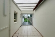 Instapklare woning met 2 slaapkamers en diepe tuin te Roeselare!