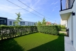 Gelijkvloers nieuwbouwappartement met voor- & achtertuin te Tielt (Meulebeke)!