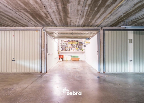Garagebox op wandelafstand van het strand te Koksijde!