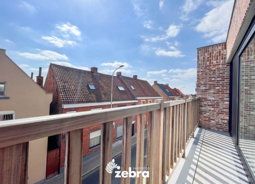 Geschilderd en instapklaar nieuwbouwappartement te Meulebeke!