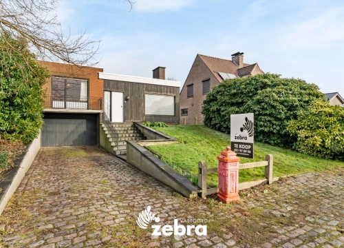 Vrijstaande bungalow met 3 slaapkamers en zuidgerichte tuin te Lichtervelde!