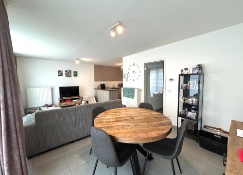 Instapklaar appartement met 2 slaapkamers op wandelafstand van centrum Roeselare!