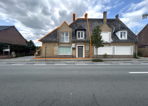 Instapklare halfopen woning met 3 slaapkamers te Tielt (Meulebeke)!