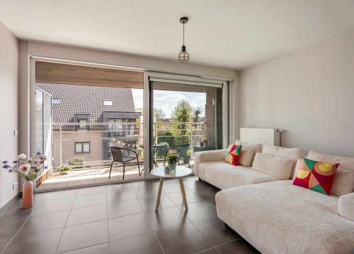 Recent appartement met twee slaapkamers en zonneterras op wandelafstand van centrum Tielt!