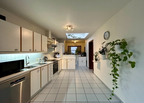 Instapklare woning met garage in Meulebeke!
