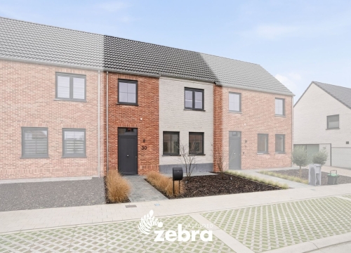 Instapklare woning met 3 slaapkamers en garage te Meulebeke!