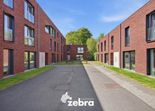 Lichtrijke studio op rustige ligging vlakbij Brugse hogescholen!