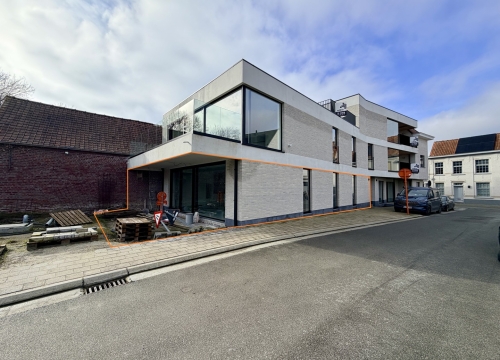Gelijkvloers nieuwbouwappartement met uitzonderlijk E-peil te centrum Tielt!