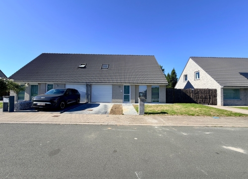 Instapklare HOB in rustige woonwijk te Moorslede!