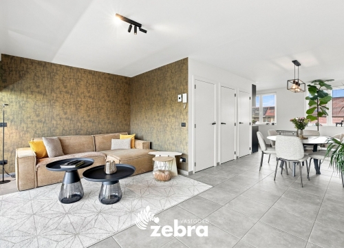 Lichtrijke bel-etage met 3 slaapkamers, terras en ruime garage in Assebroek!