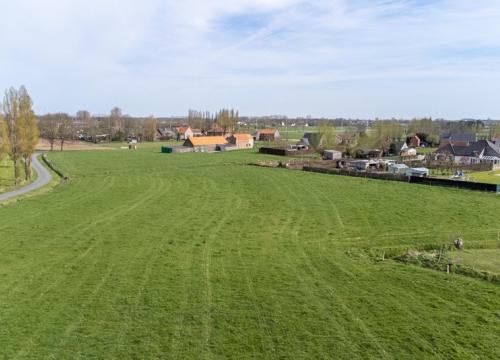 Gunstig gelegen landbouwgrond op een perceel van +/- 22.000 m²!