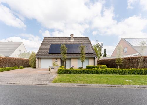 Energiezuinige villa met 4 slaapkamers op een rustige ligging te Kortrijk!