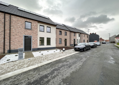 BEN-woning (nieuwbouwwoning) met 3 slaapkamers, tuin & carport te Moen!