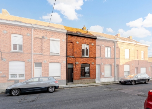 Gerenoveerde woning met 3 slaapkamers op een rustige ligging te Menen!