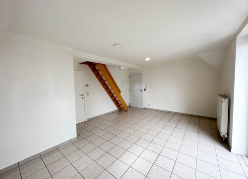 Instapklaar duplex-appartement met twee slaapkamers te Ardooie!
