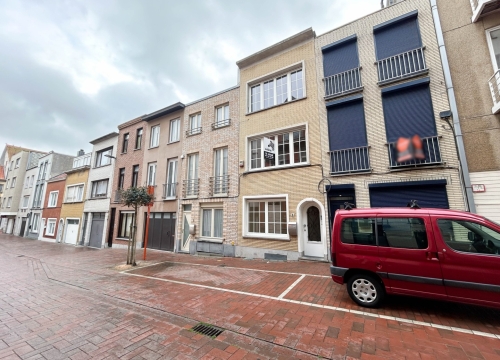 Instapklare stadswoning met 3 slaapkamers vlakbij de dijk van Blankenberge!