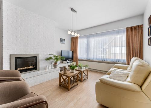 Instapklaar en gerenoveerd appartement met 2 slaapkamers op een steenworp van het stadscentrum van Tielt!