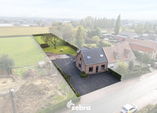 Halfopen bebouwing op groot perceel op "De Paanders" te Meulebeke!