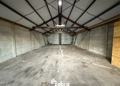 Praktische loods vlakbij centrum Tielt!