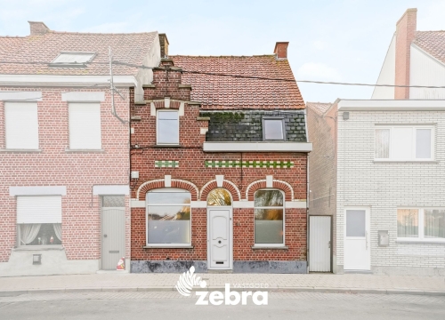 Ruime woning met mogelijkheid tot 4 slaapkamers te Roeselare!