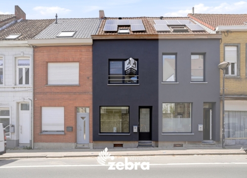 Volledig gerenoveerde woning met 3 slaapkamers, warmtepomp en zonnepanelen!