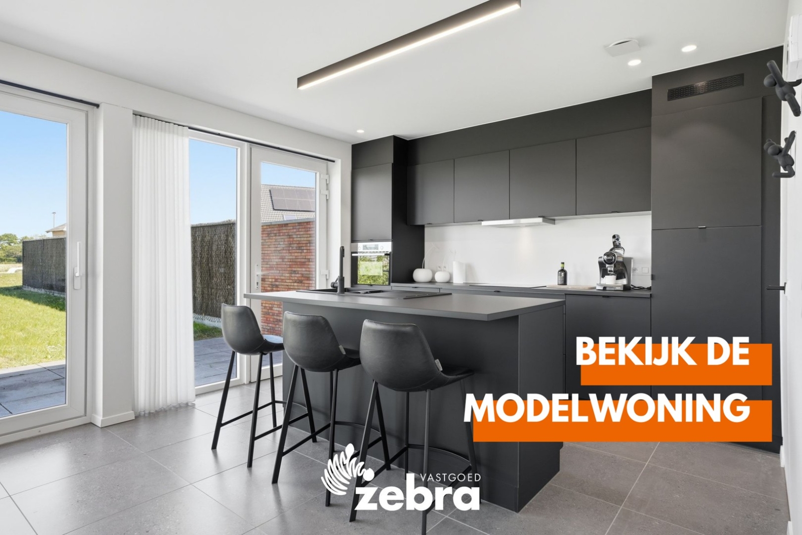 Halfopen nieuwbouwwoning in de Honzebroekstraat te Roeselare.