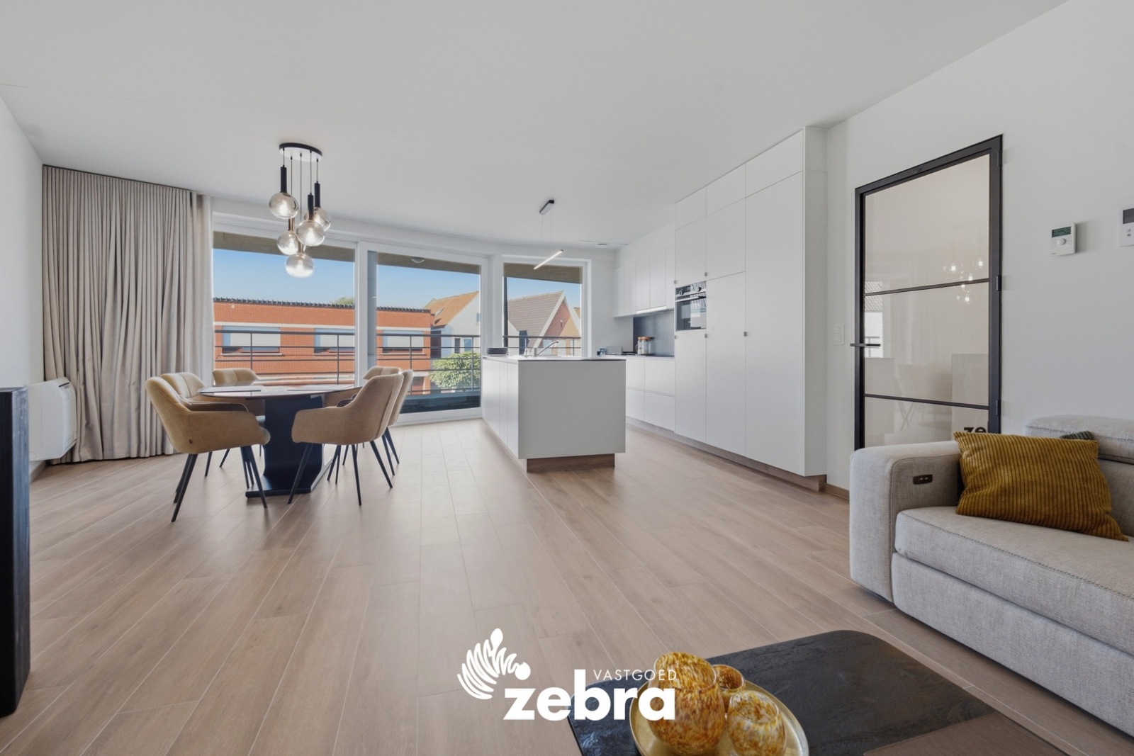 Ruim 2-slaapkamerappartement met twee terrassen!