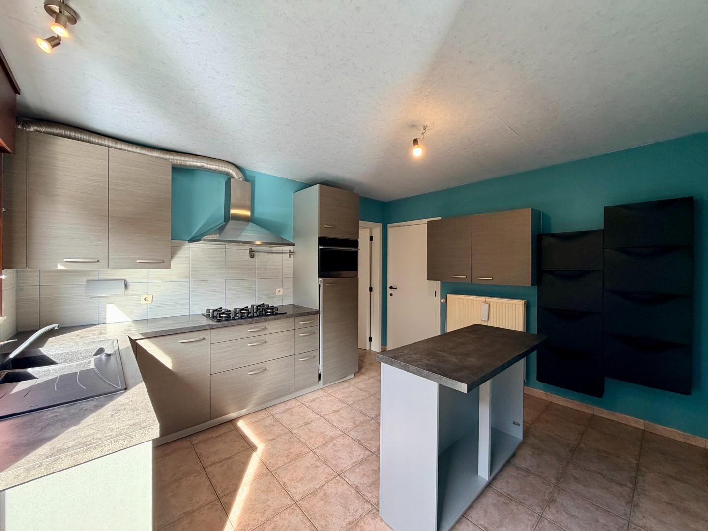 Instapklare vrijstaande woning vlakbij centrum Tielt!