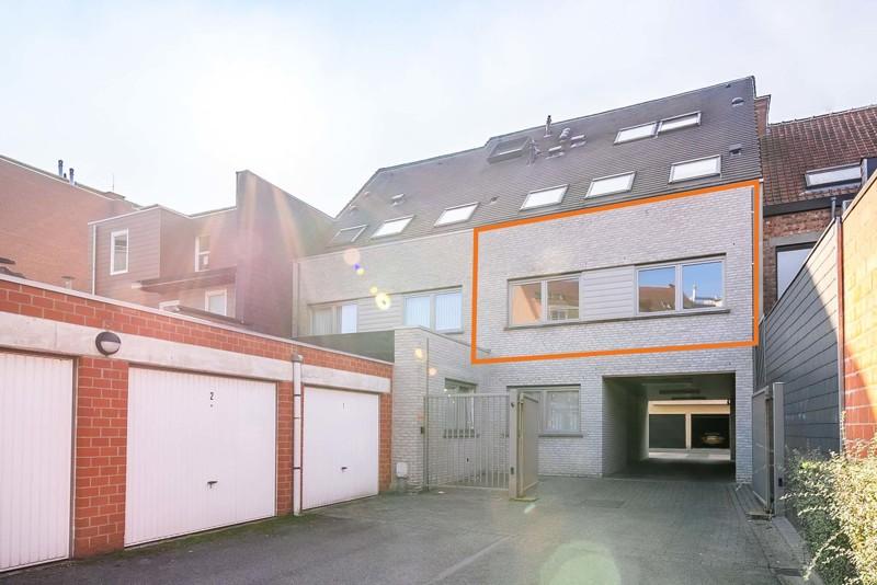 Instapklaar appartement met 2 slaapkamers op wandelafstand van centrum Roeselare!
