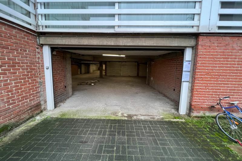 Afgesloten garagebox op wandelafstand van centrum Gent!