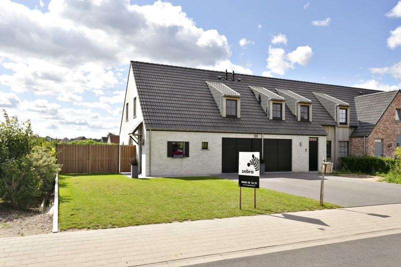 Prachtige HOB met 3 slaapkamers & zuidgerichte tuin te Meulebeke!