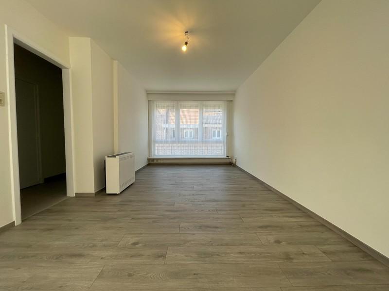 Gerenoveerd duplex appartement nabij centrum Roeselare!