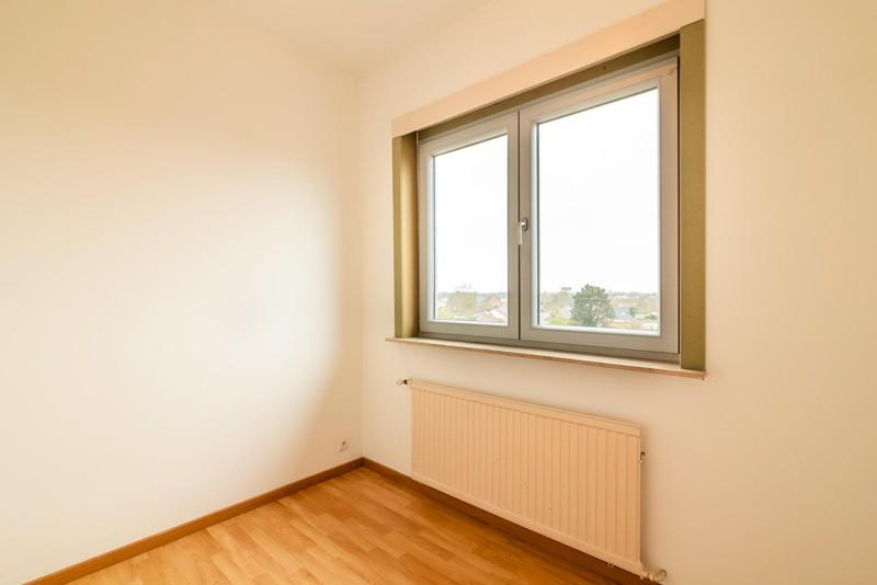 Lichtrijk appartement met 3 slaapkamers & garage te Deerlijk!