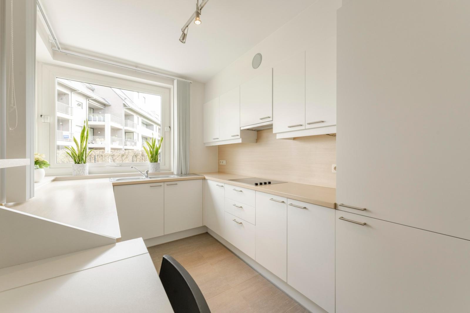 Recent gelijkvloers appartement met 2 slaapkamers vlakbij Centrum Tielt!