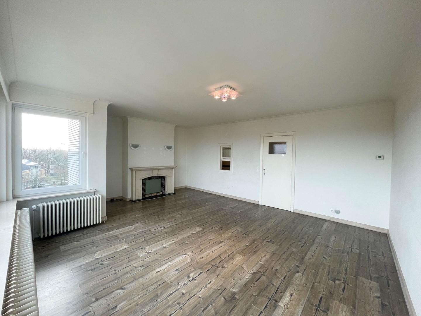 Instapklaar appartement met twee slaapkamers vlakbij Kortrijk centrum!