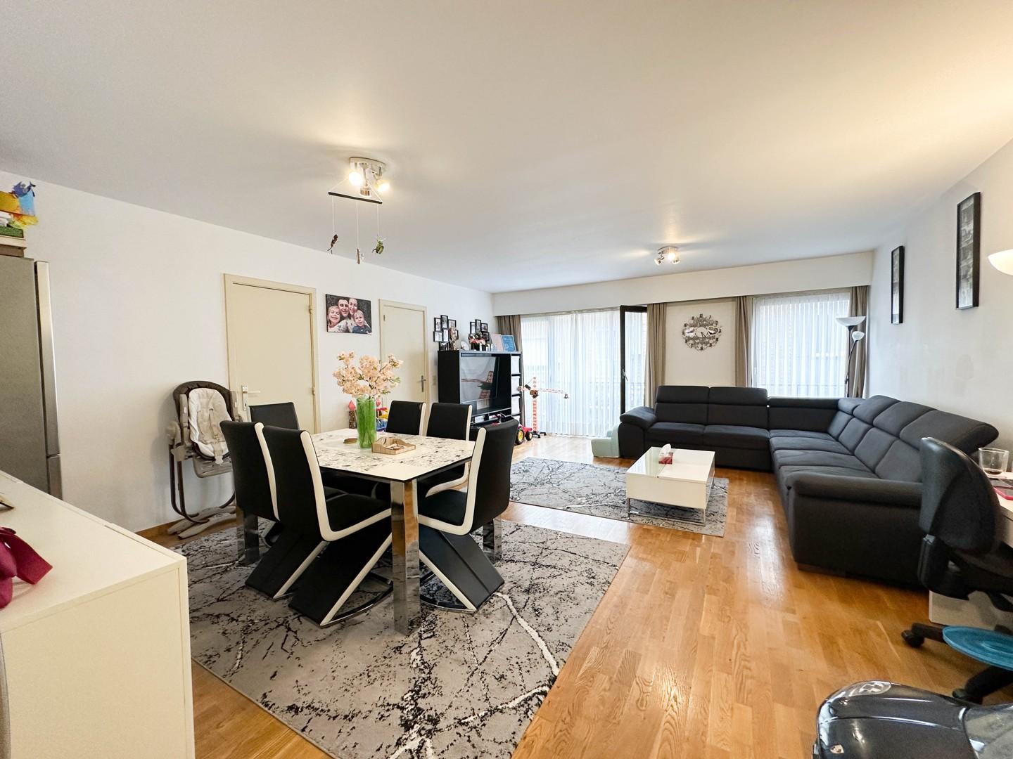 Instapklaar appartement met 2 slaapkamers te centrum Tielt!