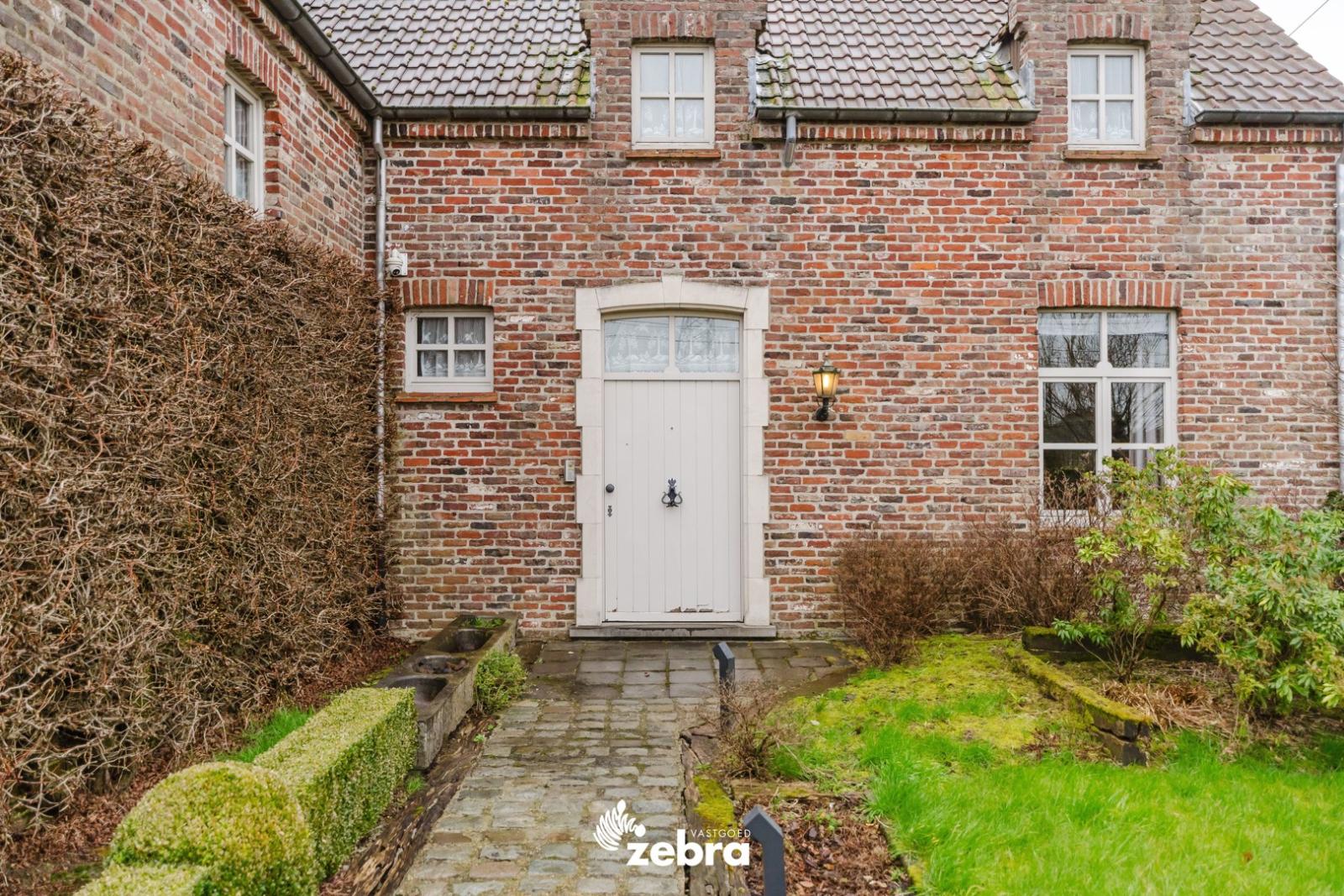 Prachtige charmante villa op een toplocatie te Rumbeke!