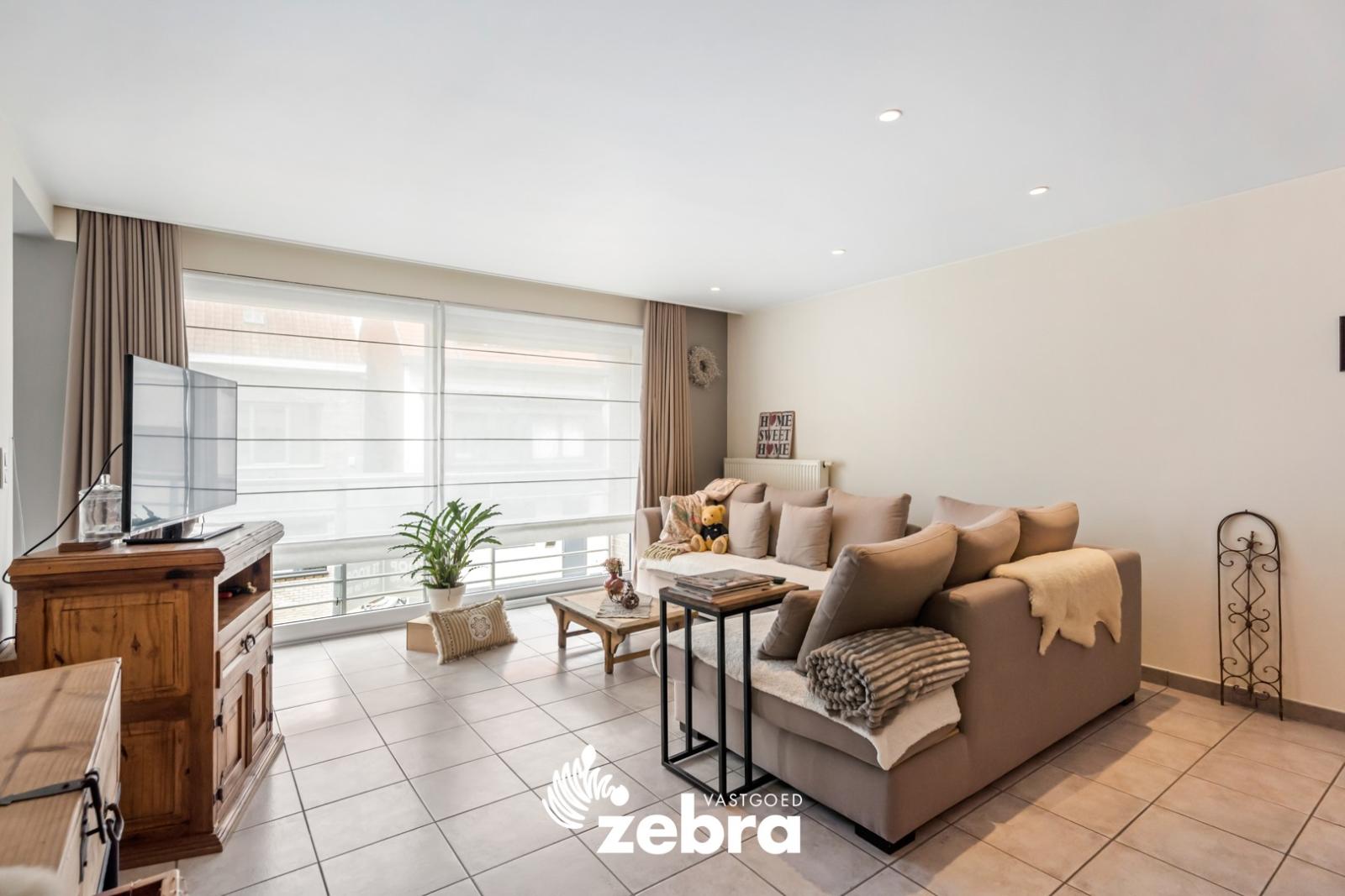 Instapklaar appartement met 2 slaapkamers in het centrum van Oostrozebeke!