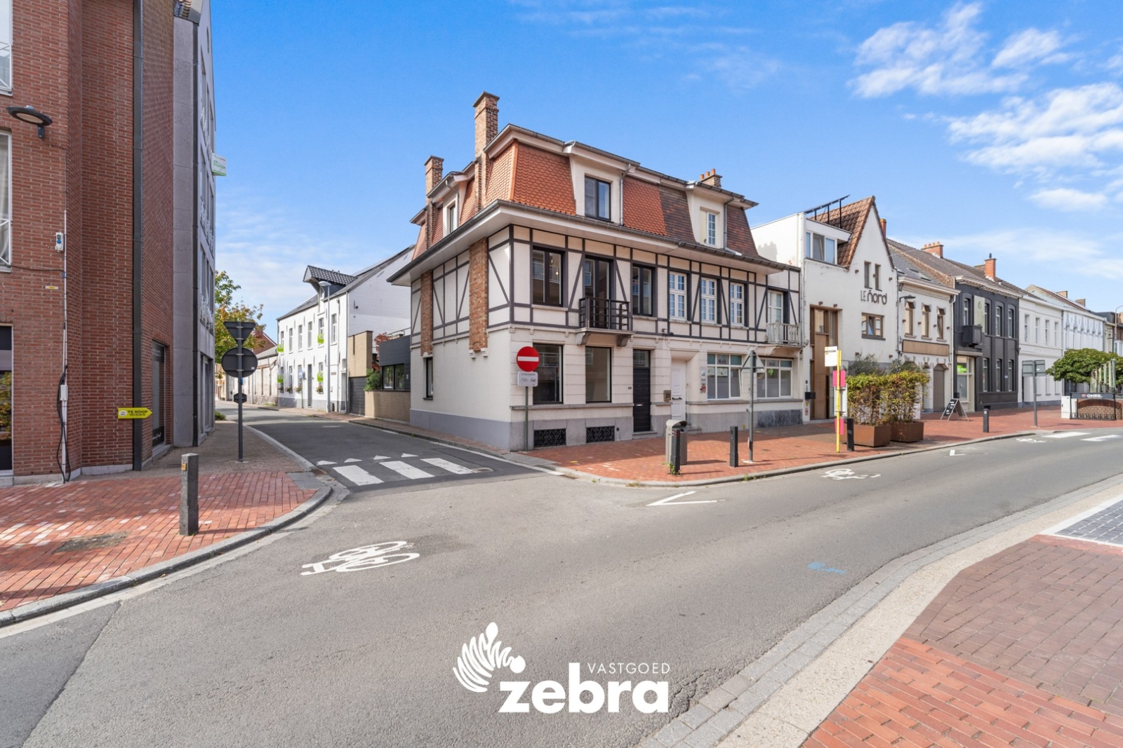 Karaktervol huis in cottagestijl met 4 slaapkamers in centrum Roeselare!