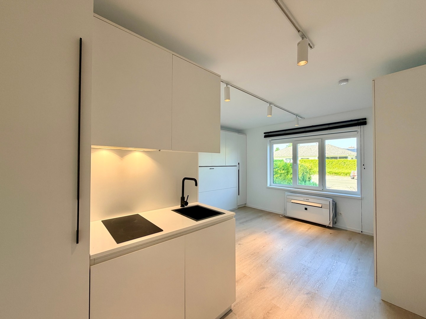 Praktische studio op gunstige locatie te Kortrijk!