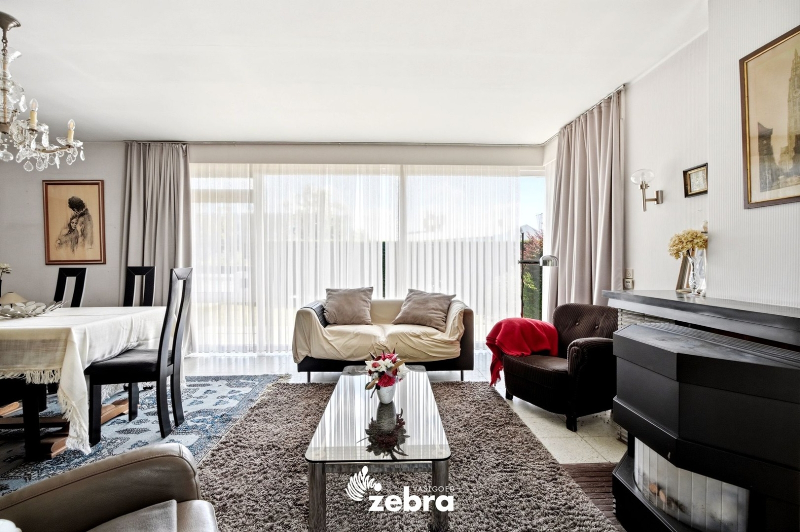Te renoveren woning op een uitzonderlijk ruim perceel nabij het centrum van Tielt!