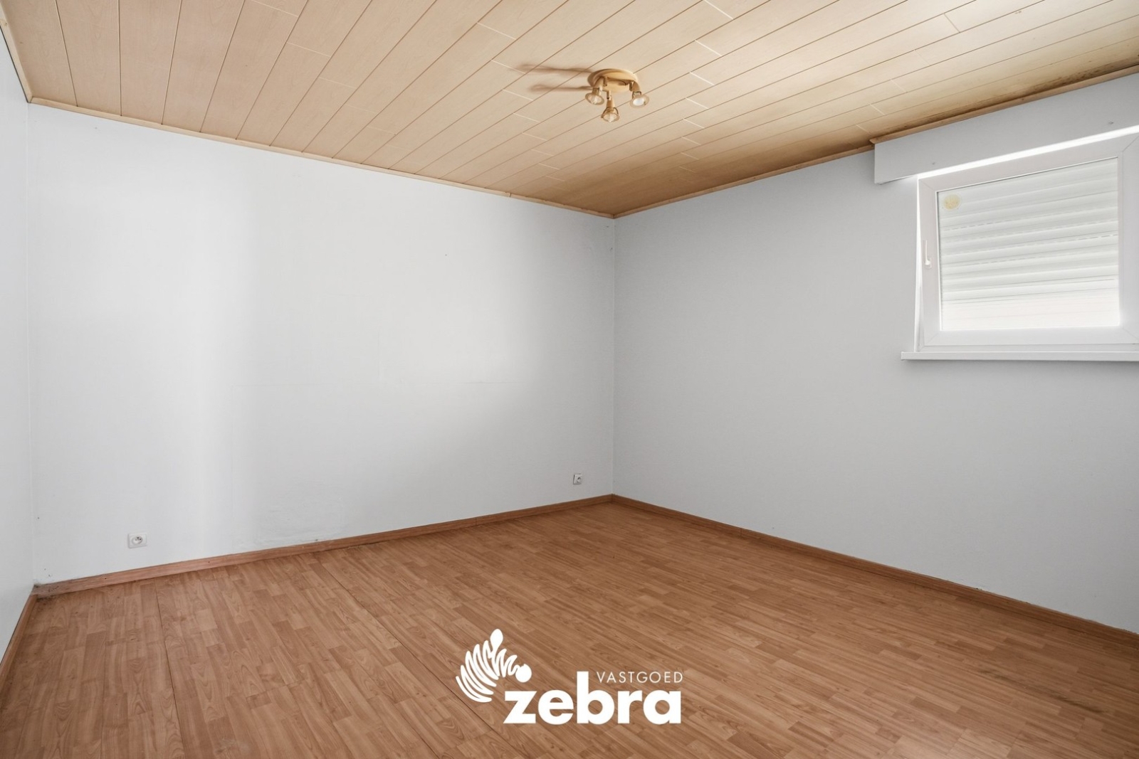 Ruime woning in centrum Wingene!
