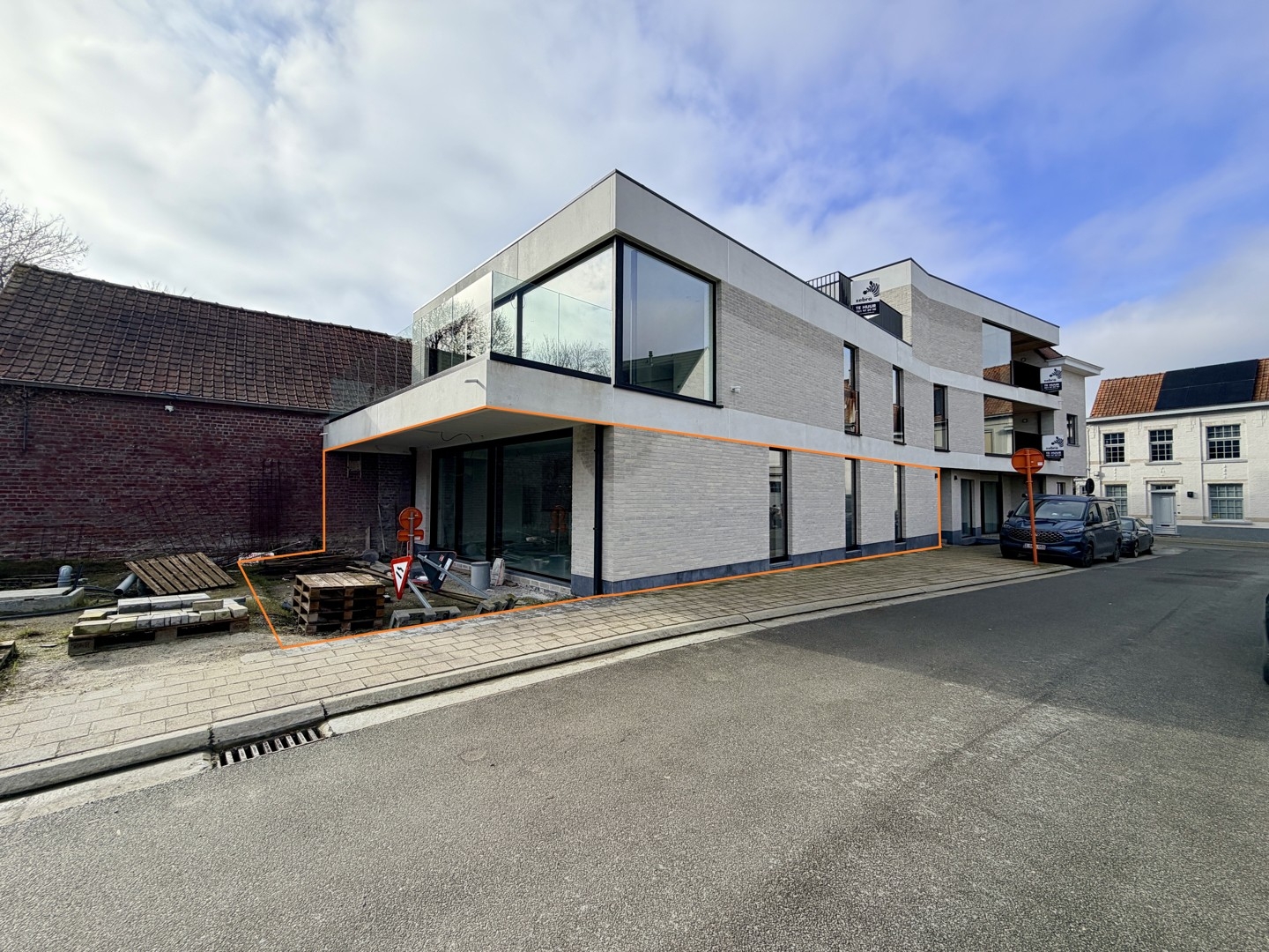 Gelijkvloers nieuwbouwappartement met uitzonderlijk E-peil te centrum Tielt!